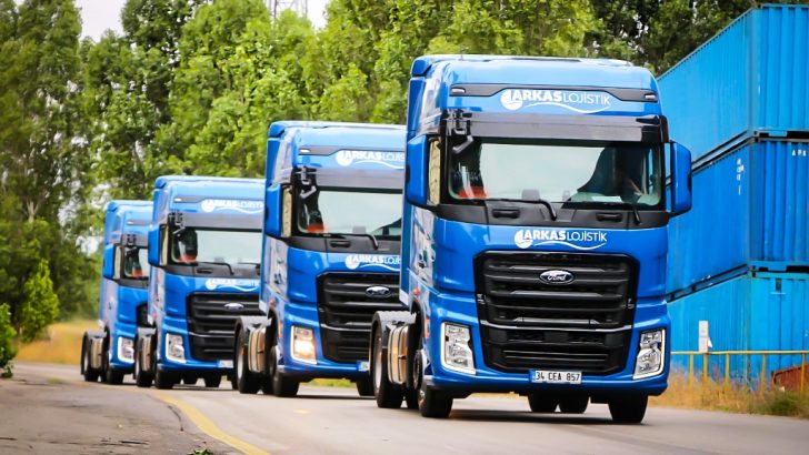 Arkas Lojistik 55 Ford Trucks Çekiciyle Filosunu Büyüttü