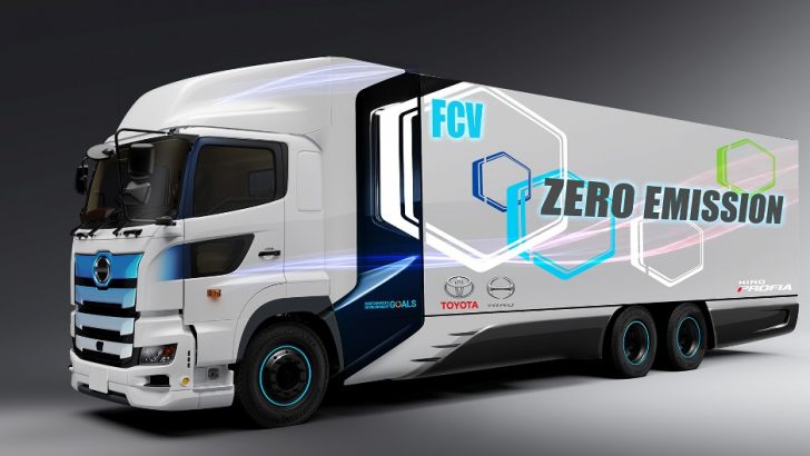 Toyota ve Hino 600 KM Menzilli Hidrojen Yakıt Hücreli Ağır Ticari Araç Geliştiriyor