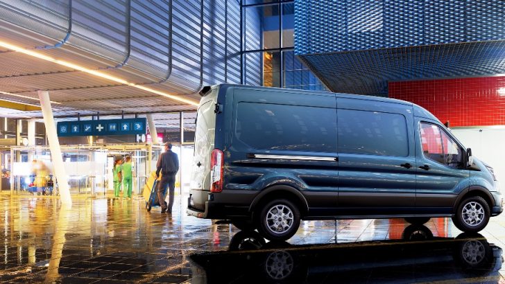 İşte Ford Ticari Ailesinin en yeni hibrit üyeleri