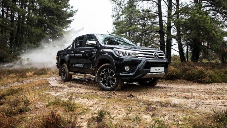 TOYOTA HILUX’A ÖZEL VERSİYON
