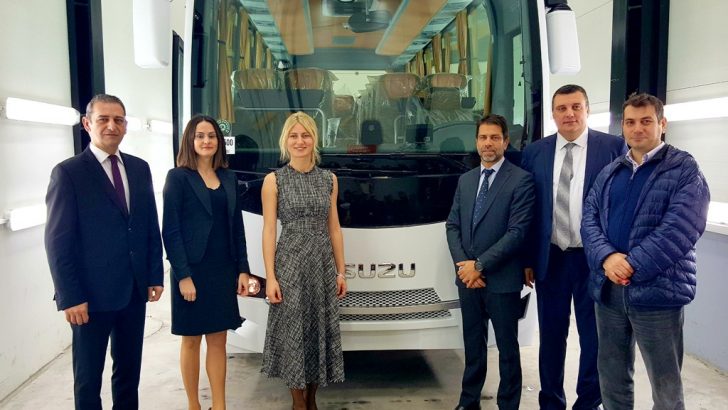 Okul servisi yönetmeliğine uygun ilk midibüs