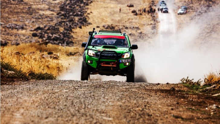 Isuzu D-Max kadın yarış pilotlarıyla 3. kez TransAnatolia Rallisini tamamlayarak gücünü gösterdi