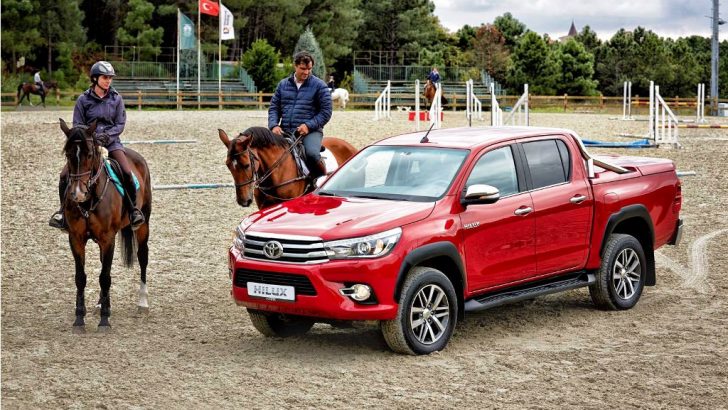 TOYOTA HILUX İÇİN EYLÜL’E ÖZEL KAMPANYA FIRSATI